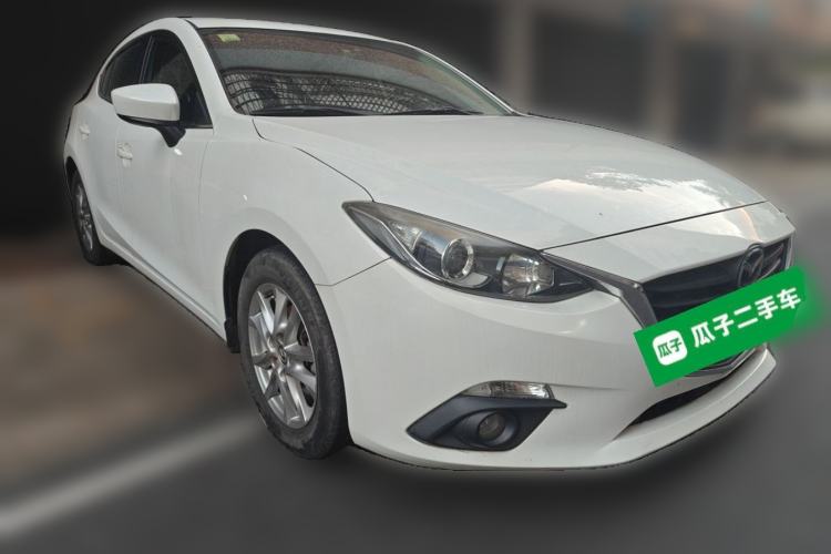 Used Mazda 3 Axela 2014 Hatchback 1.5L Manual Comfort Model Front Right 45 Deg