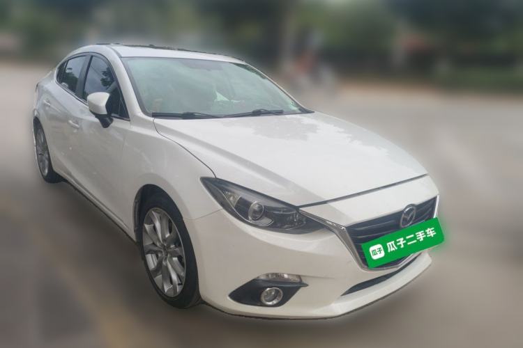 Used Mazda 3 Axela 2014 Sedan 2.0L Automatic Flagship Model Front Right 45 Deg