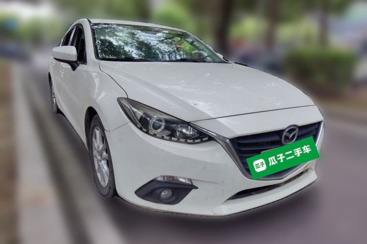 Used Mazda 3 Axela 2014 Sedan 1.5L Automatic Luxury Model Front Right 45 Deg