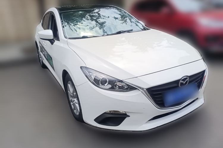 Used Mazda 3 Axela 2014 Sedan 1.5L Manual Comfort Model Front Right 45 Deg