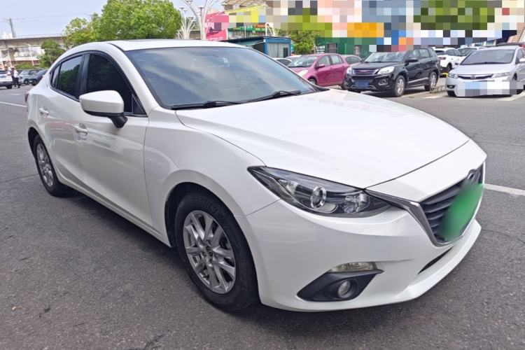 Used Mazda 3 Axela 2014 Sedan 1.5L Automatic Luxury Model Front Right 45 Deg