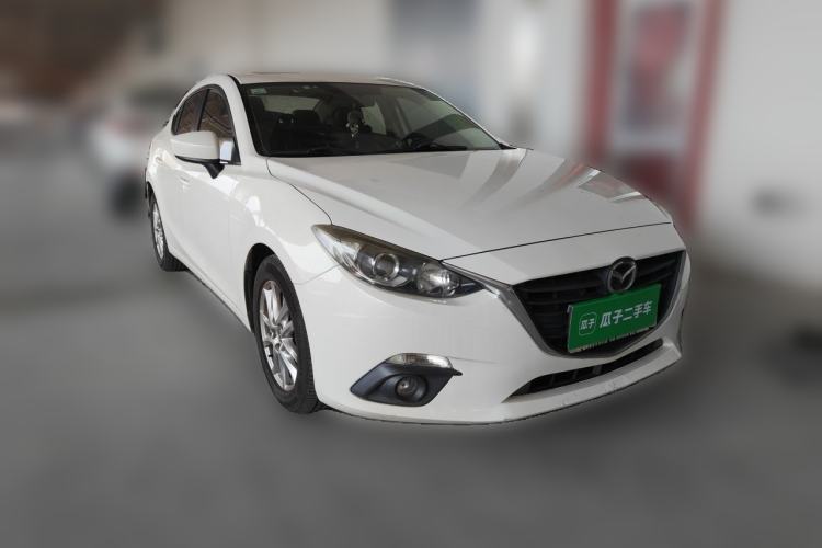 Used Mazda 3 Axela 2014 Sedan 1.5L Automatic Luxury Model Front Right 45 Deg