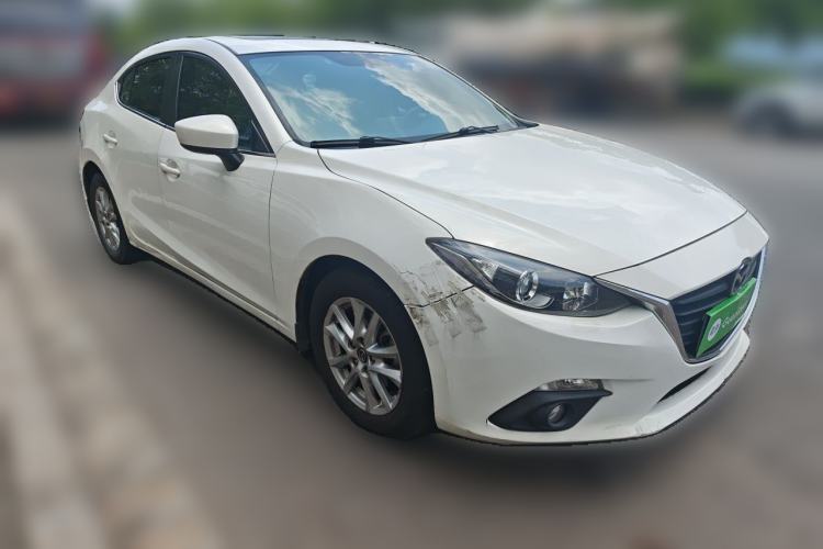 Used Mazda 3 Axela 2014 Sedan 1.5L Automatic Luxury Model Front Right 45 Deg