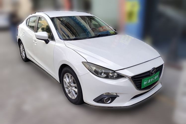 Used Mazda 3 Axela 2014 Sedan 1.5L Automatic Comfort Model Front Right 45 Deg