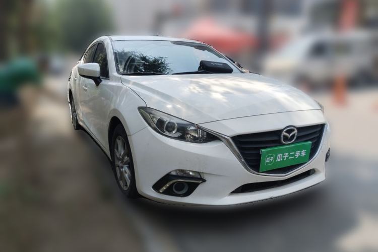 Used Mazda 3 Axela 2014 Sedan 1.5L Automatic Comfort Model Front Right 45 Deg