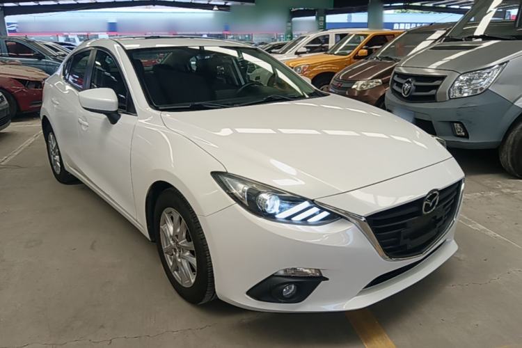 Used Mazda 3 Axela 2014 Sedan 1.5L Automatic Luxury Model Front Right 45 Deg