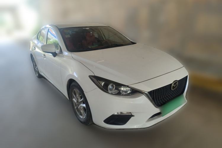 Used Mazda 3 Axela 2014 Sedan 1.5L Automatic Comfort Model Front Right 45 Deg