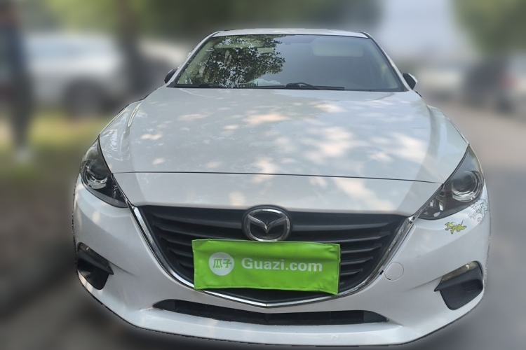 Used Mazda 3 Axela 2014 Sedan 1.5L Manual Comfort Model Front