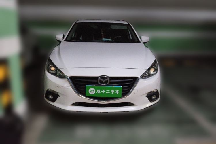 Used Mazda 3 Axela 2014 Sedan 1.5L Automatic Luxury Model Front
