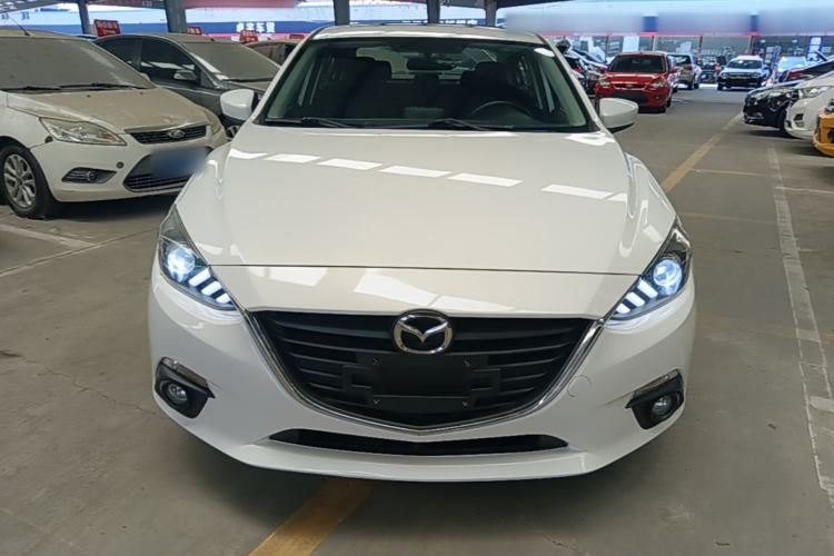 Used Mazda 3 Axela 2014 Sedan 1.5L Automatic Luxury Model Front
