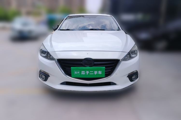 Used Mazda 3 Axela 2014 Sedan 2.0L Automatic Flagship Model Front