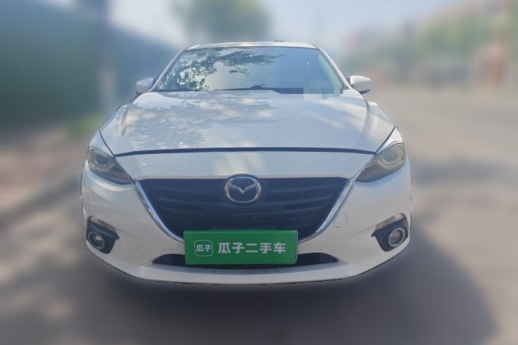 Used Mazda 3 Axela 2014 Sedan 1.5L Manual Comfort Model Front