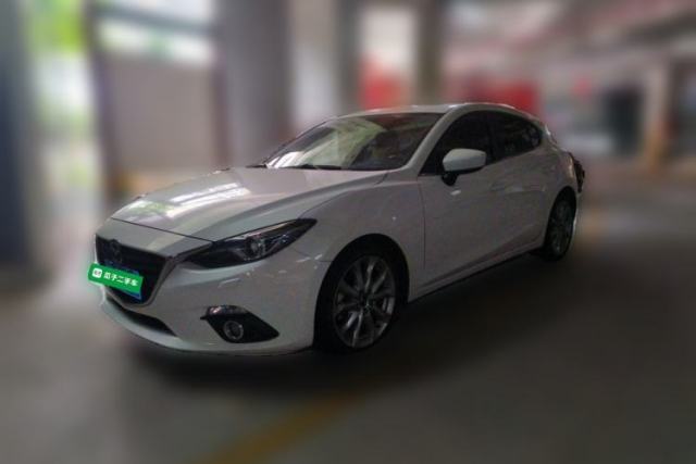 Used Mazda 3 Axela 2014 Hatchback 2.0L Automatic Flagship Model