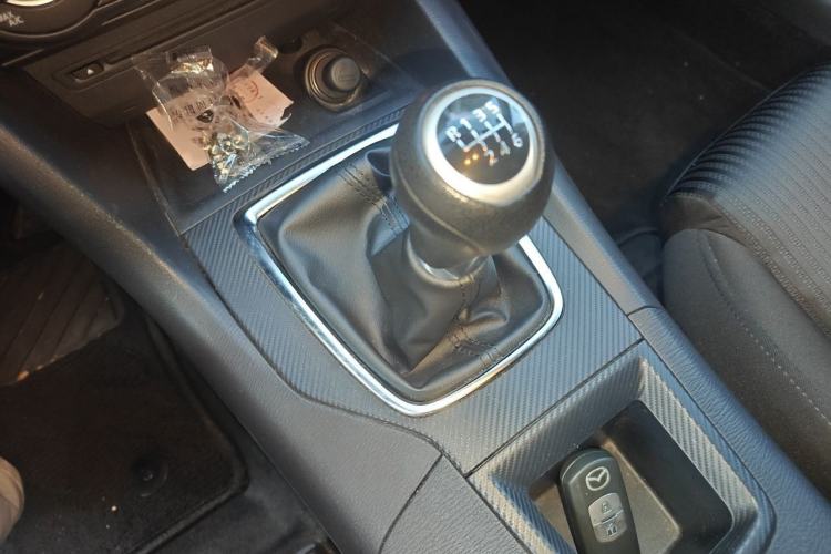 Used Mazda 3 Axela 2014 Hatchback 1.5L Manual Comfort Model Gear Lever