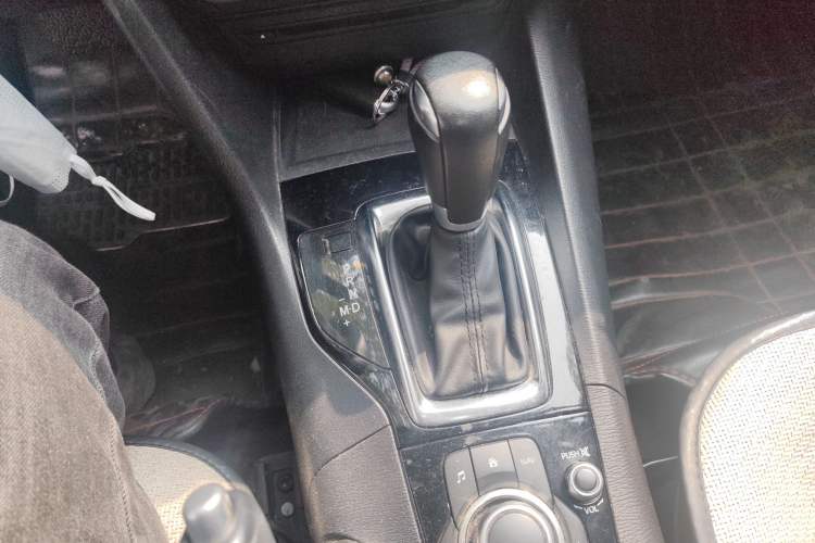 Used Mazda 3 Axela 2014 Sedan 1.5L Automatic Luxury Model Gear Lever