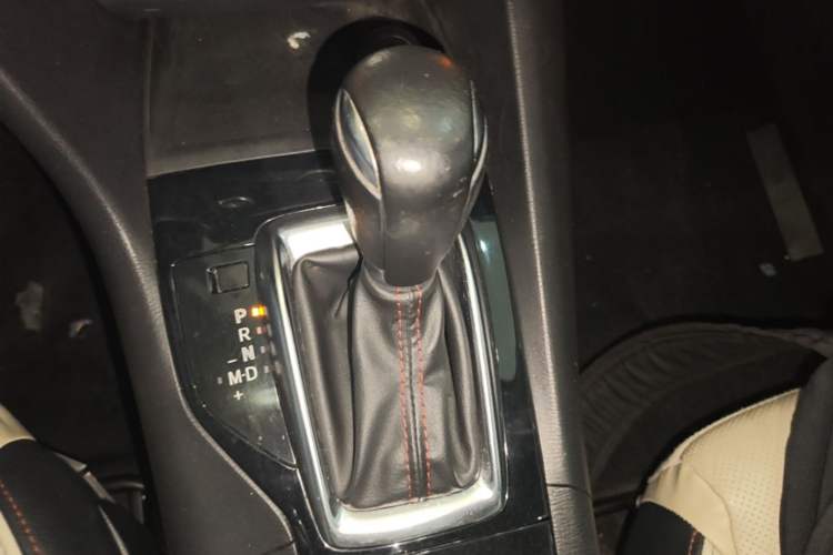 Used Mazda 3 Axela 2014 Sedan 2.0L Automatic Sport Model Gear Lever