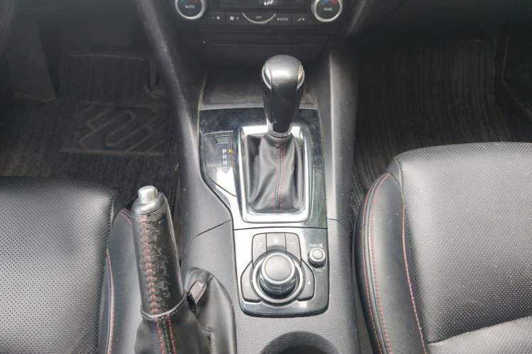 Used Mazda 3 Axela 2014 Sedan 2.0L Automatic Sport Model Gear Lever