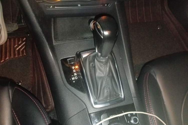 Used Mazda 3 Axela 2014 Sedan 1.5L Automatic Comfort Model Gear Lever