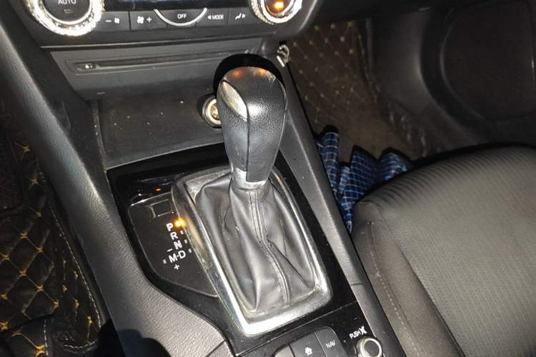 Used Mazda 3 Axela 2014 Sedan 1.5L Automatic Luxury Model Gear Lever