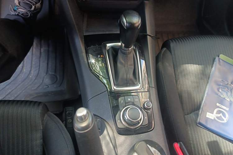 Used Mazda 3 Axela 2014 Sedan 1.5L Automatic Luxury Model Gear Lever