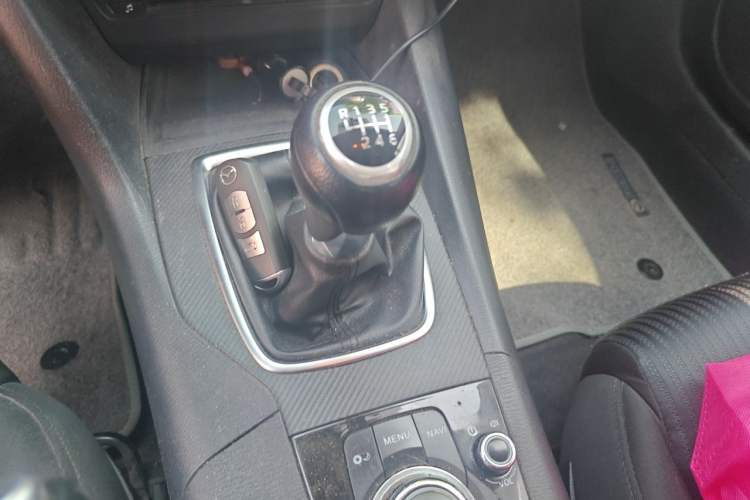 Used Mazda 3 Axela 2014 Sedan 1.5L Manual Comfort Model Gear Lever
