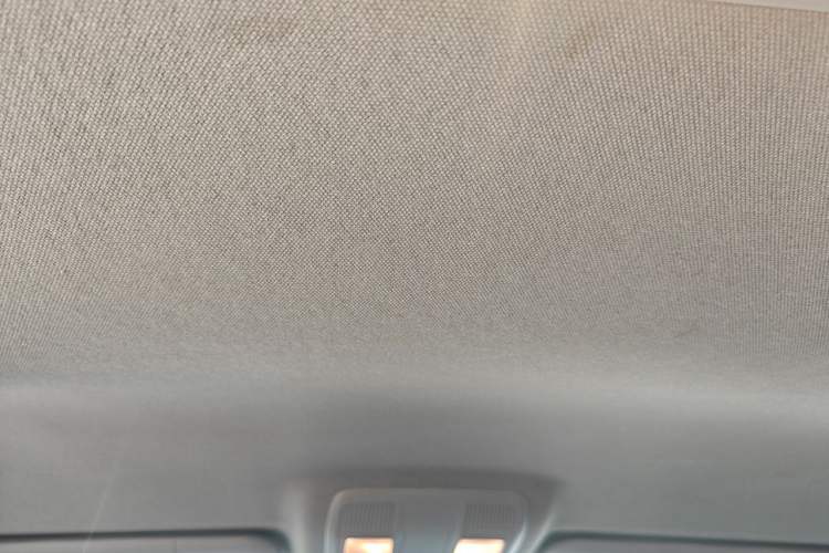 Used Mazda 3 Axela 2014 Sedan 1.5L Automatic Comfort Model Headliner