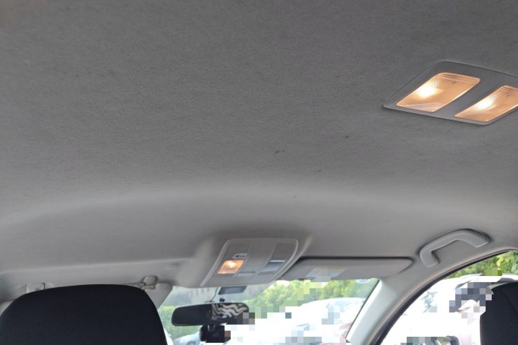 Used Mazda 3 Axela 2014 Sedan 1.5L Manual Comfort Model Headliner