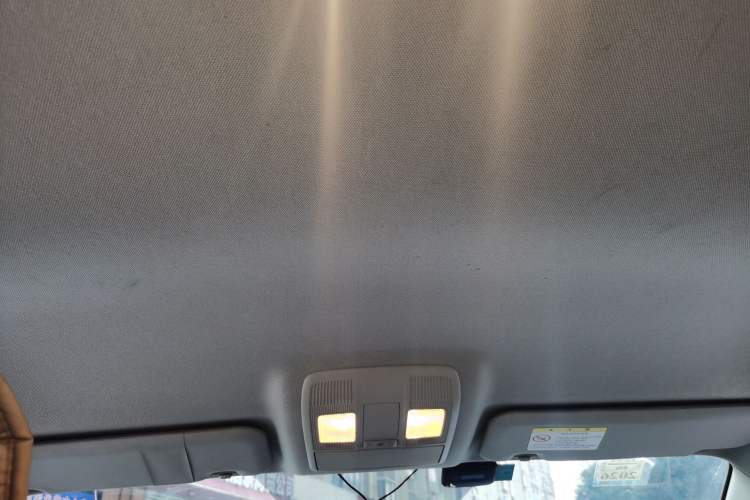 Used Mazda 3 Axela 2014 Sedan 1.5L Automatic Comfort Model Headliner