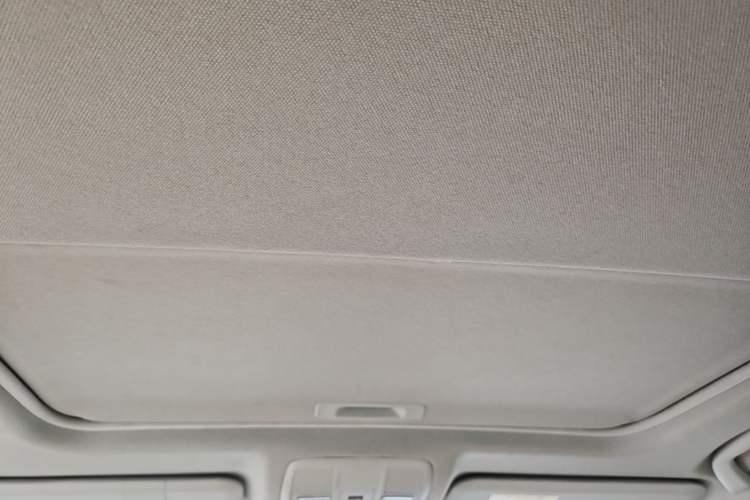 Used Mazda 3 Axela 2014 Sedan 2.0L Automatic Sport Model Headliner