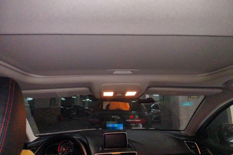 Used Mazda 3 Axela 2014 Hatchback 2.0L Automatic Flagship Model Headliner