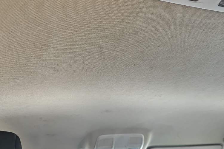 Used Mazda 3 Axela 2014 Sedan 1.5L Manual Comfort Model Headliner
