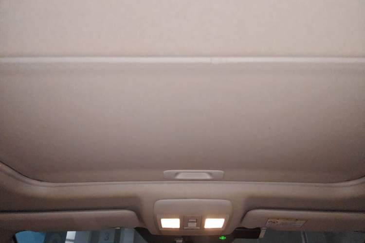 Used Mazda 3 Axela 2014 Sedan 2.0L Automatic Sport Model Headliner