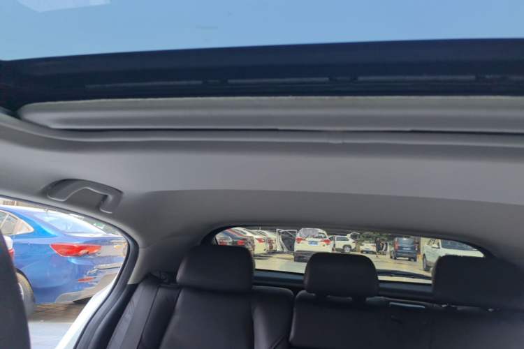 Used Mazda 3 Axela 2014 Hatchback 2.0L Automatic Sport Model Headliner