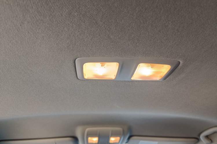 Used Mazda 3 Axela 2014 Sedan 1.5L Automatic Comfort Model Headliner