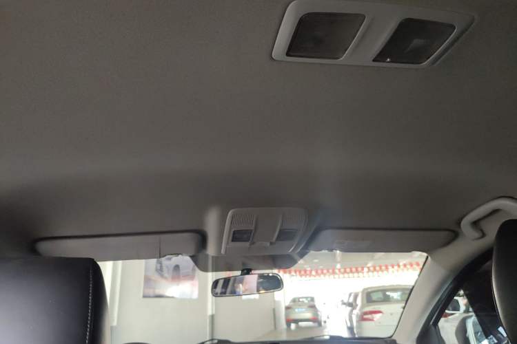 Used Mazda 3 Axela 2014 Sedan 1.5L Automatic Comfort Model Headliner