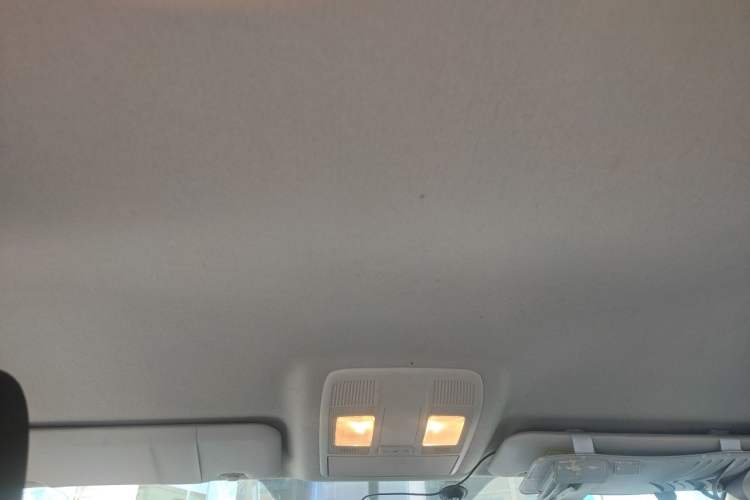 Used Mazda 3 Axela 2014 Sedan 1.5L Automatic Comfort Model Headliner