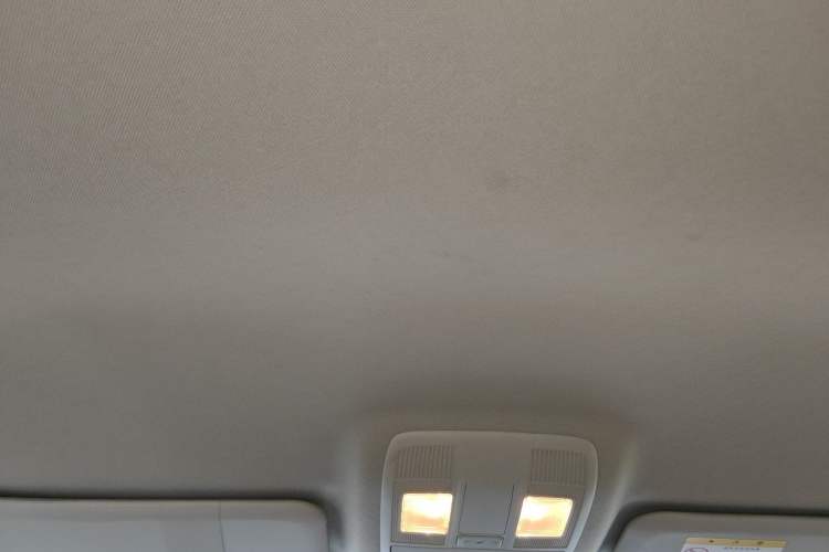 Used Mazda 3 Axela 2014 Sedan 1.5L Manual Comfort Model Headliner