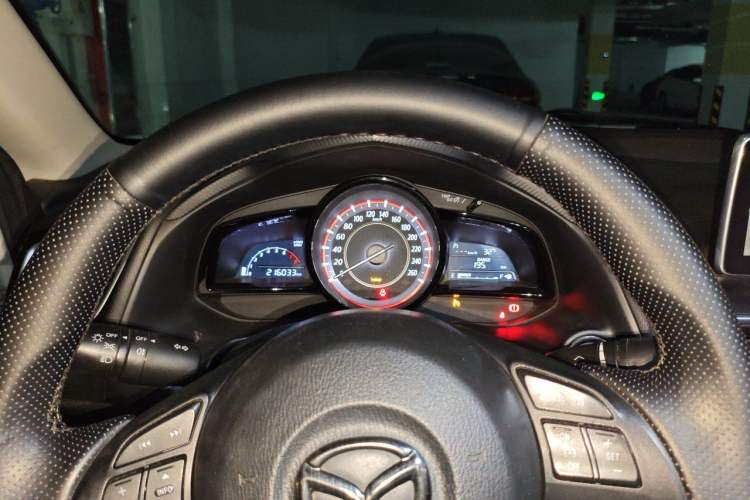Used Mazda 3 Axela 2014 Sedan 1.5L Manual Comfort Model Instrument Cluster