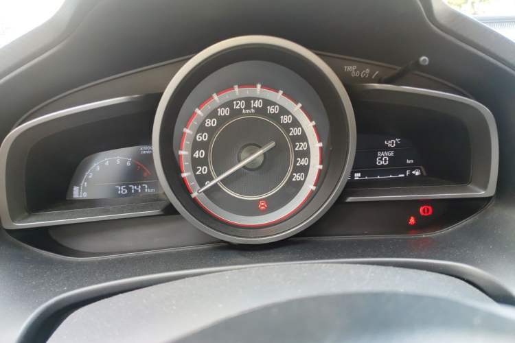 Used Mazda 3 Axela 2014 Sedan 1.5L Manual Comfort Model Instrument Cluster