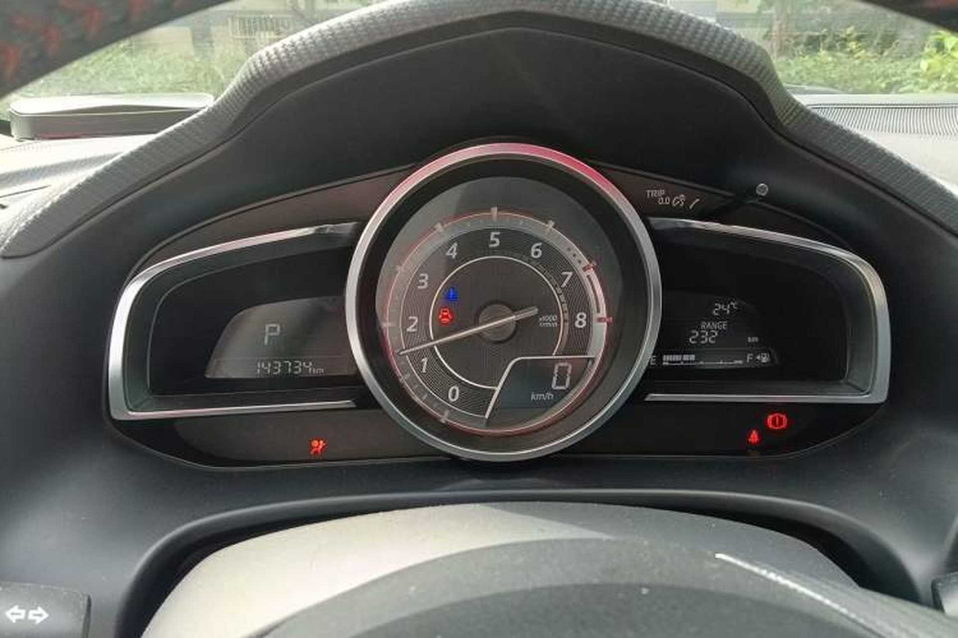 Used Mazda 3 Axela 2014 Sedan 2.0L Automatic Flagship Model Instrument Cluster