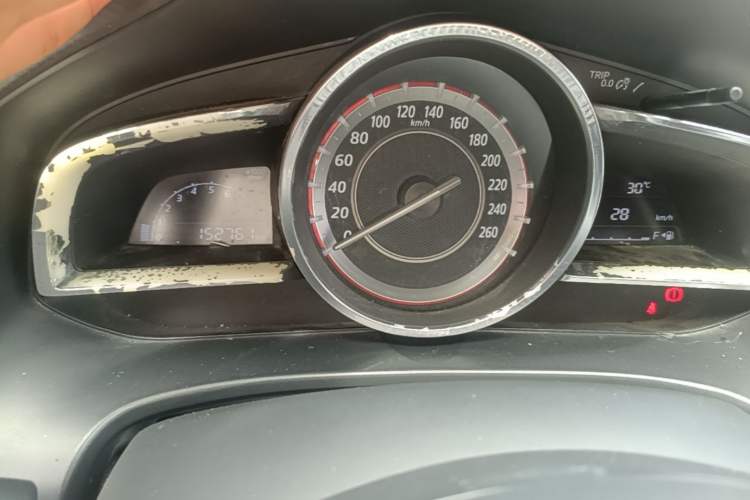 Used Mazda 3 Axela 2014 Sedan 1.5L Manual Comfort Model Instrument Cluster