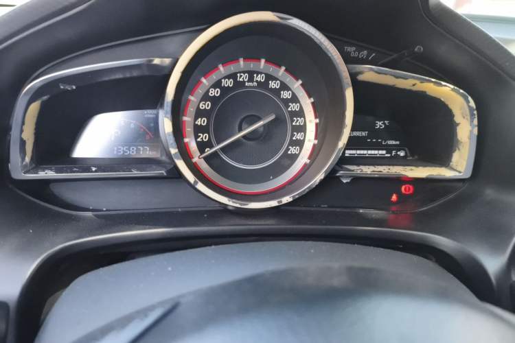 Used Mazda 3 Axela 2014 Sedan 1.5L Automatic Comfort Model Instrument Cluster