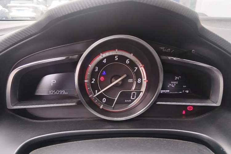 Used Mazda 3 Axela 2014 Sedan 2.0L Automatic Flagship Model Instrument Cluster