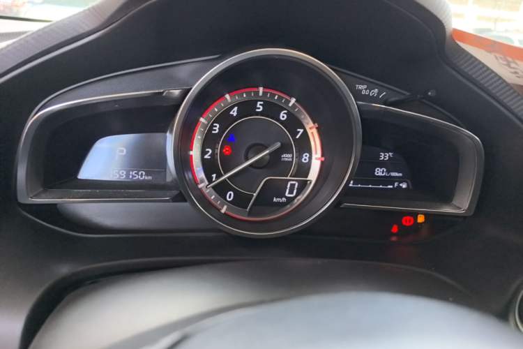 Used Mazda 3 Axela 2014 Hatchback 2.0L Automatic Flagship Model Instrument Cluster
