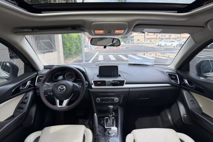 Used Mazda 3 Axela 2014 Sedan 2.0L Automatic Sport Model Interior 2