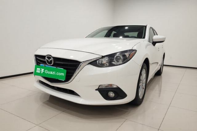 Used Mazda 3 Axela 2014 Hatchback 1.5L Automatic Luxury Model