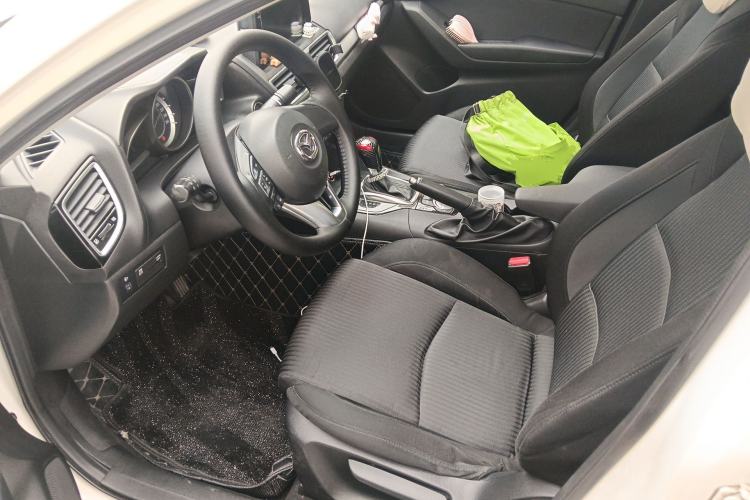 Used Mazda 3 Axela 2014 Sedan 1.5L Automatic Luxury Model Left Front Seat