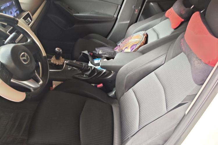 Used Mazda 3 Axela 2014 Sedan 1.5L Manual Comfort Model Left Front Seat