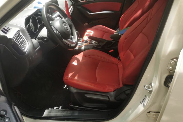 Used Mazda 3 Axela 2014 Sedan 1.5L Automatic Luxury Model Left Front Seat