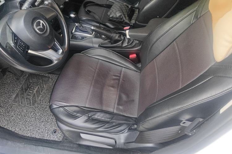 Used Mazda 3 Axela 2014 Sedan 1.5L Automatic Comfort Model Left Front Seat